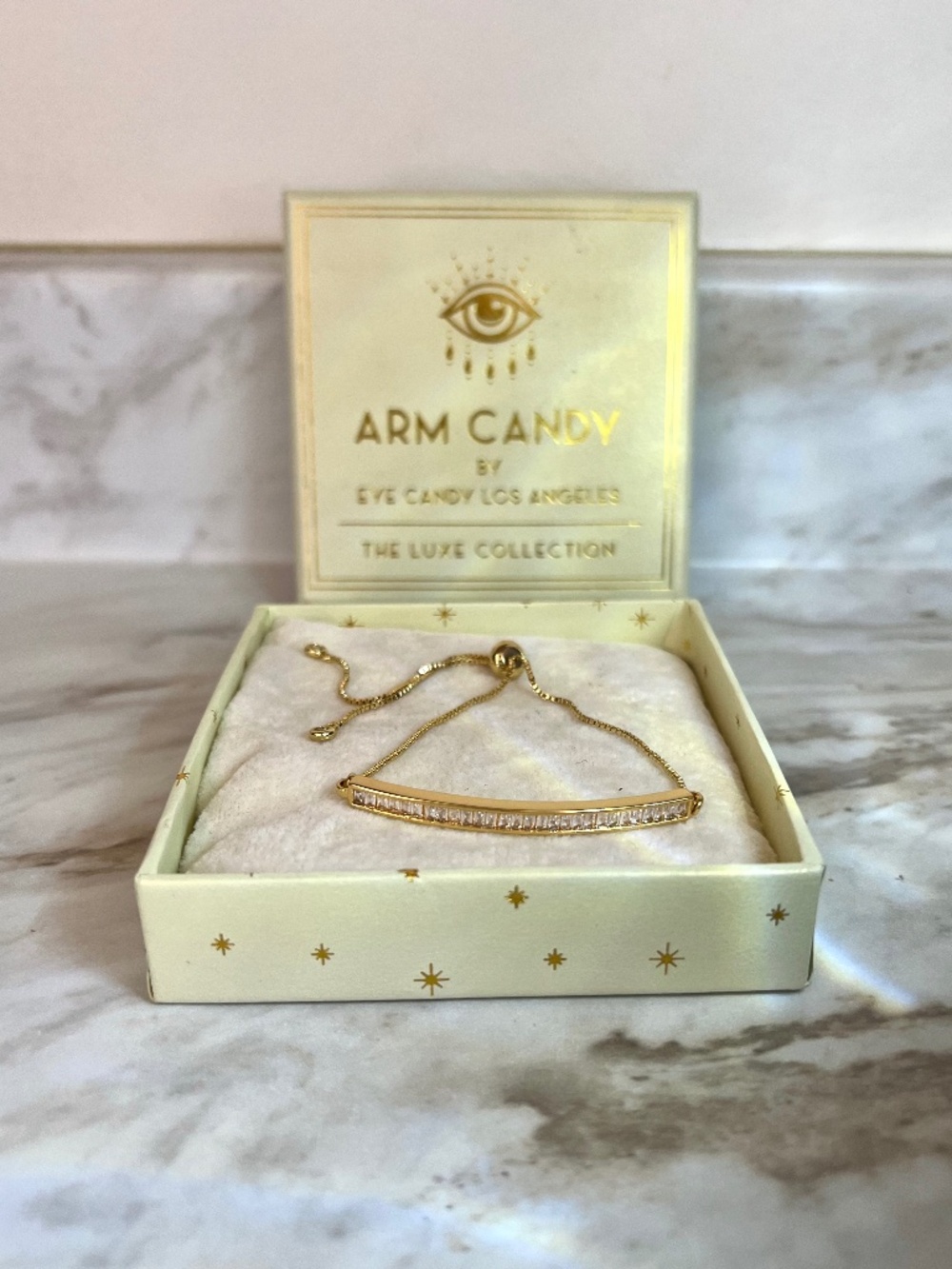 🪞 NWT arm candy crystal bar 14 gold pull bracelet luxe collection